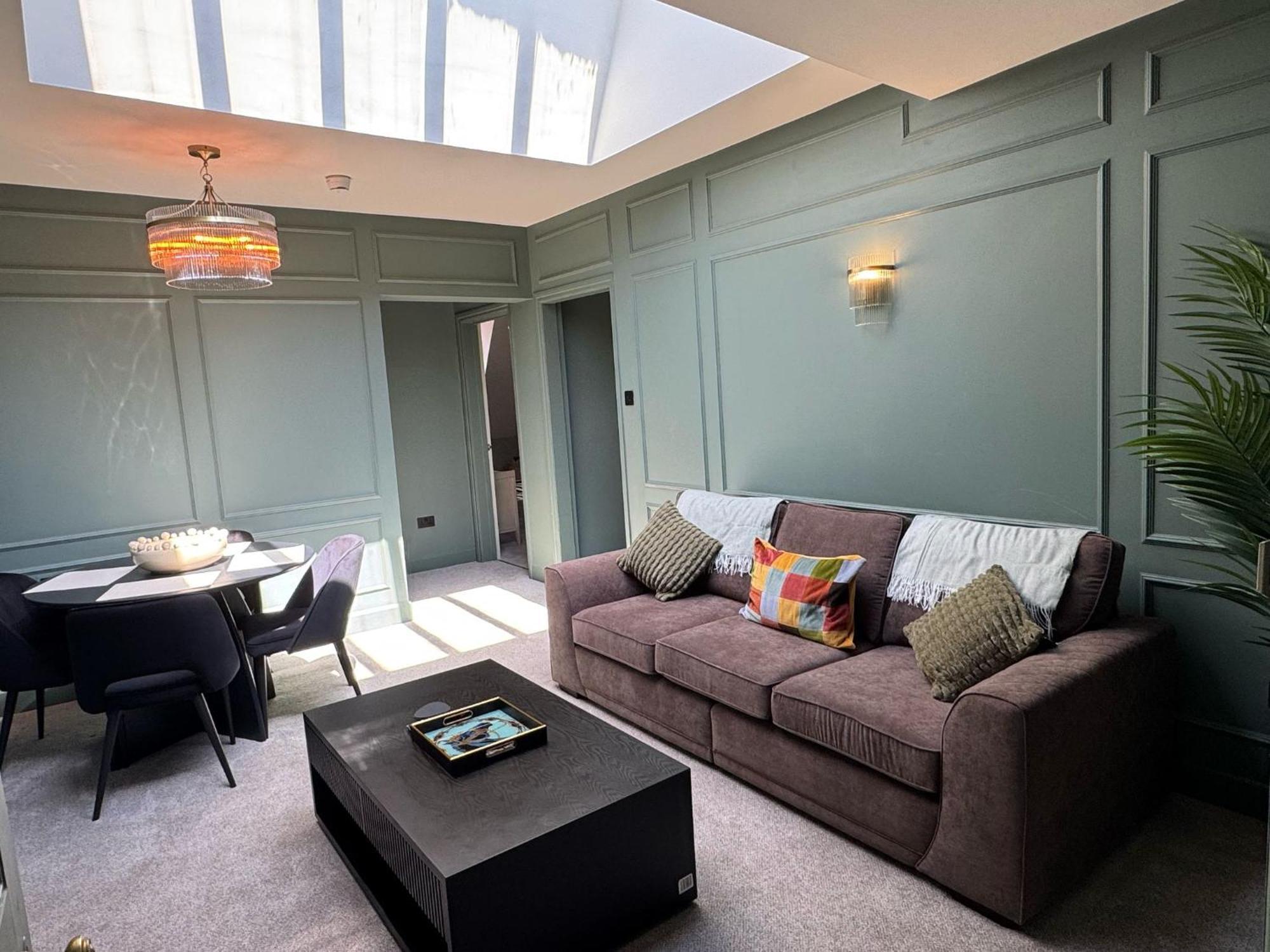 The Seven 5* Chester